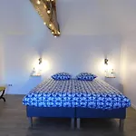La Maison De Paul & Margaux Bed & Breakfast