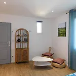 La Maison De Paul & Margaux